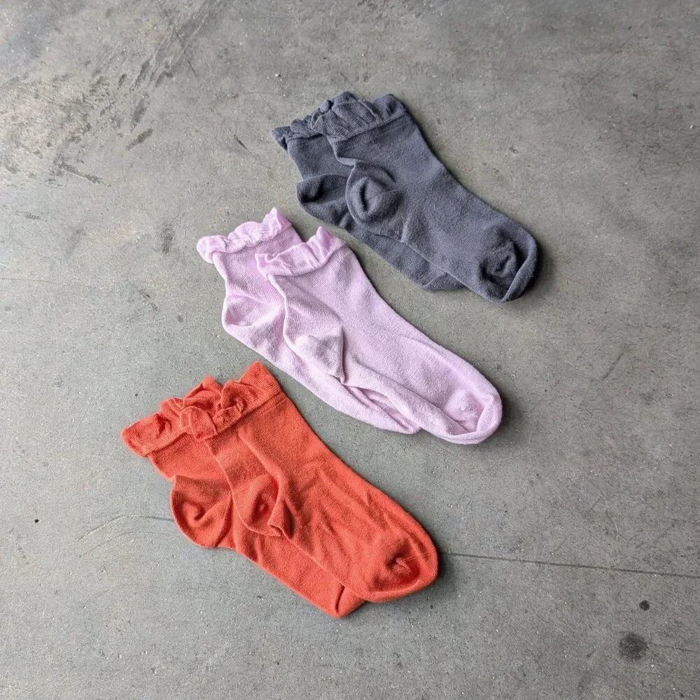 Anthropologie Lemon Adela Ruffle Sock Set of 3 Gray Lavender Orange